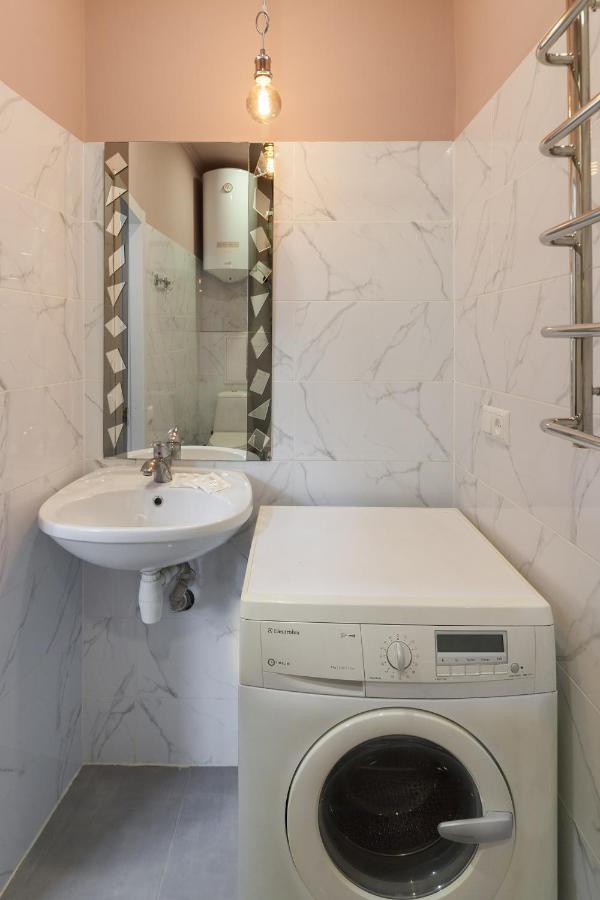 Leogrand Apartments Panteleimona Kulisha 27 利沃夫 外观 照片